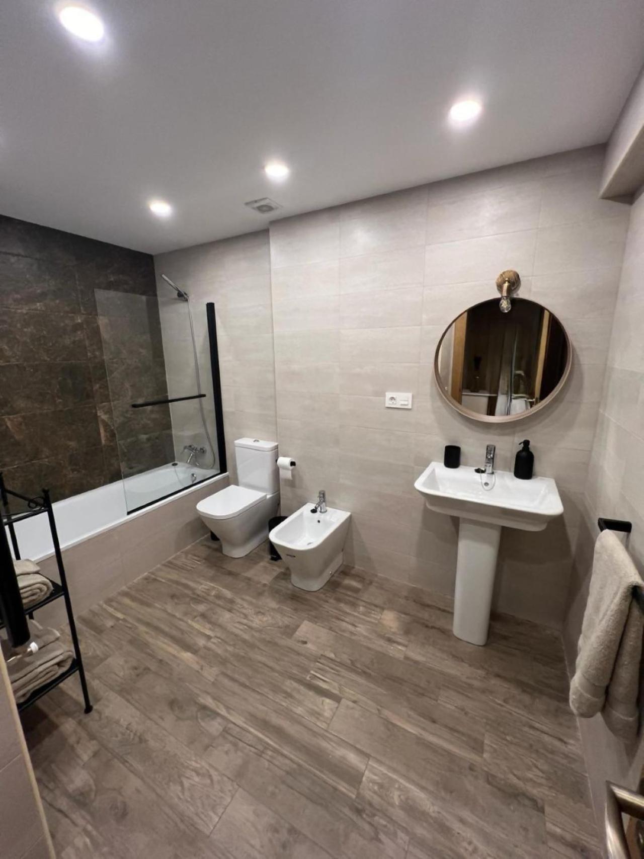 Casa Moises En Bimenes Villa Екстериор снимка